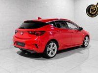 Used Vauxhall Astra SRi 150 HP (110 kW) 2017 Red Hatchback