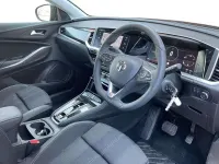 Usado Vauxhall Grandland X 134 HP (98 kW) 2024 Vermelho SUV