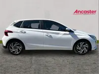 New Hyundai i20 Advanced 99 HP (72 kW) 2025 White Hatchback