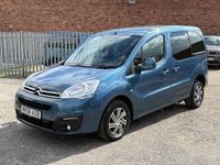 Usado Citroën Berlingo Feel 100 HP (73 kW) 2019 Azul Monovolume