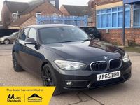 Begagnad BMW 116 Efficient Dynamics 2016 Svart Halvkombi