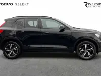 Used Volvo XC40 R-Design 163 HP (119 kW) 2021 Onyx black SUV
