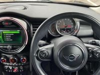 Used Mini Cooper Hatch 134 HP (98 kW) 2018 Blue Hatchback