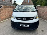 Used Vauxhall Vivaro 145 HP (106 kW) 2021 White MPV