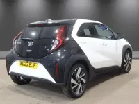 Used Toyota Aygo X 72 HP (52 kW) 2023 White SUV