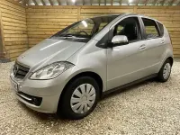 Begagnad Mercedes A150 Classic 95 HK (69 kW) 2009 Silver Halvkombi