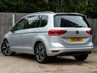 Used VW Touran SEL 150 HP (110 kW) 2021 Silver MPV