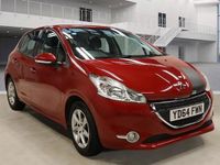 Used Peugeot 208 Active 68 HP (50 kW) 2014 Red Hatchback