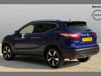 Used Nissan Qashqai N-Vision 115 HP (84 kW) 2017 Blue SUV