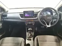 Used Kia Stonic 98 HP (72 kW) 2025 Yellow SUV