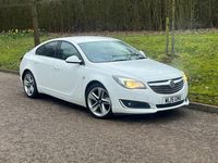 Used Vauxhall Insignia SRi 140 HP (102 kW) 2015 White Hatchback