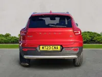 Usado Volvo XC40 Core 2023 Vermelho SUV