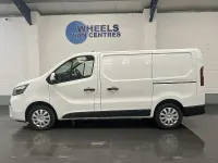Used Nissan Primastar Acenta 110 HP (80 kW) 2022 White MPV