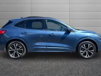 Second-hand Ford Kuga ST-Line X 225 CP (165 kW) 2024 Albastru SUV