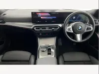 Begagnad BMW 320 M Sport 180 HK (132 kW) 2023 Blå Sedan