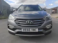 Used Hyundai Santa Fe SE 200 HP (147 kW) 2017 Silver SUV