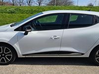 Used Renault Clio IV Dynamique 2014 White Hatchback