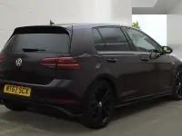 Used VW Golf VII GTD 184 HP (135 kW) 2017 Maroon Hatchback