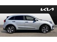 Gebraucht Kia Niro 141 PS (103 kW) 2021 Silber SUV