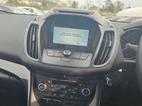 Usado Ford Kuga Titanium 120 HP (88 kW) 2018 Cinzento SUV