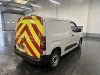 Used Citroën Berlingo 100 HP (73 kW) 2023 White MPV