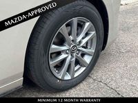 New Mazda 3 Center-Line 2026 Platinum quartz Hatchback