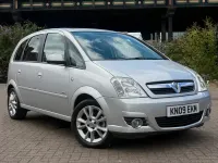 Used Vauxhall Meriva Design Edition 2009 Silver MPV