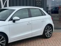 Used Audi A1 Sportback Sport 125 HP (91 kW) 2017 White Hatchback
