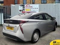 Used Toyota Prius 136 HP (100 kW) 2017 Silver Hatchback