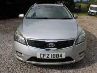 Used Kia Ceed 2010 Silver Hatchback
