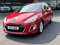 Used Peugeot 308 Active 112 HP (82 kW) 2012 Red Hatchback