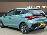 Used Hyundai i20 Advanced 101 HP (74 kW) 2024 Green Hatchback