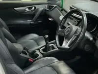 Used Nissan Qashqai Tekna 2018 Pure white SUV