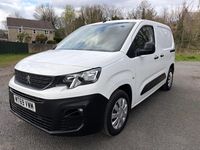 Used Peugeot Partner 131 HP (96 kW) 2019 White MPV