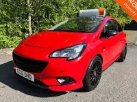 Usado Vauxhall Corsa Edition 90 HP (66 kW) 2016 Vermelho Citadino