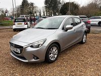 Używany Mazda 2 90 KM (66 kW) 2015 Srebrny Hatchback