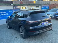 Used Porsche Cayenne Platinum Edition 340 HP (250 kW) 2022 Black SUV