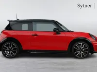 Used Mini Cooper Hatch 154 HP (113 kW) 2024 Red Hatchback