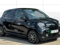 Used Smart ForFour Electric Drive Exclusive 60 kW (82 HP) 2022 Black Hatchback