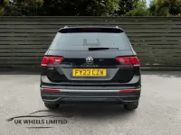 Used VW Tiguan Allspace Life 150 HP (110 kW) 2023 Black SUV