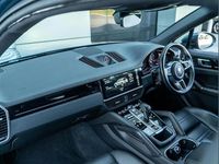 Used Porsche Cayenne 334 HP (245 kW) 2018 Blue SUV