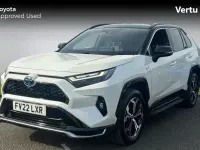 Used Toyota RAV4 306 HP (225 kW) 2022 White pearl bitone (pearlescent paint) SUV