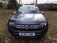 Used Dacia Duster Lauréate 2015 Grey Hatchback