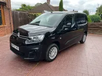 Used Citroën Berlingo Start 75 HP (55 kW) 2020 Black MPV