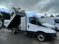 Used Iveco Daily 140 HP (102 kW) 2023 White