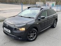 Used Citroën C4 Cactus Feel 100 HP (73 kW) 2015 Black Hatchback