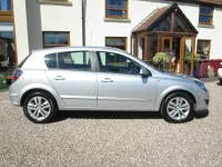 Second-hand Vauxhall Astra 2010 Argintiu Hatchback
