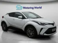 Used Toyota C-HR 122 HP (89 kW) 2022 White SUV