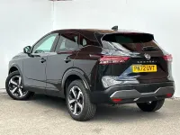 Used Nissan Qashqai N-Connecta 140 HP (102 kW) 2022 Black SUV