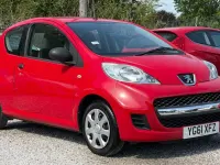 Used Peugeot 107 68 HP (50 kW) 2011 Red Hatchback